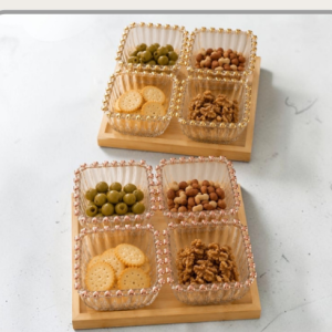 Set x4 cazuelas de vidrio transparente surtidos con detalle rosé y dorado con tabla｜玫瑰金及金色装饰透明玻璃小碗四件套（配木板）