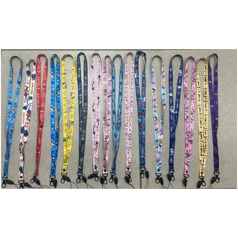 CINTA COLGANTE PERSONAJES EN VARIOS MODELOS 1.5*45 CM 2000U｜卡通图案挂绳（1.5 x 45厘米，多种款式（2000件）