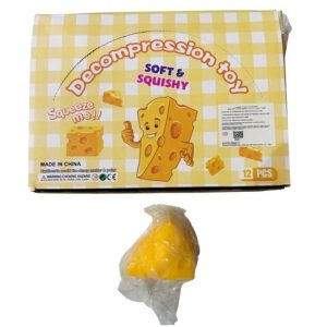 SQUISHY QUESO TRIANGULAR 8cm 288u｜三角形奶酪软萌玩具（8厘米）（288件）